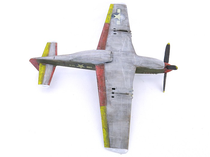 P-51D-3PntBtmSide01SS