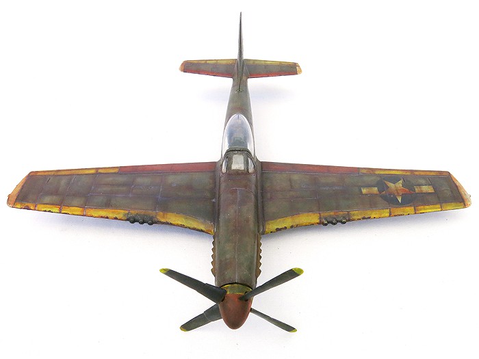P-51D-3v2TopFrt03SS